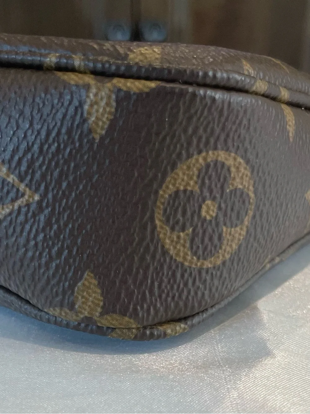 Louis Vuitton Pochette Accessoires M82766 Monogram Chain Strap Full Set